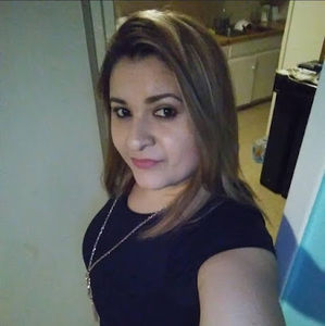 Meet your Posher, Mayra